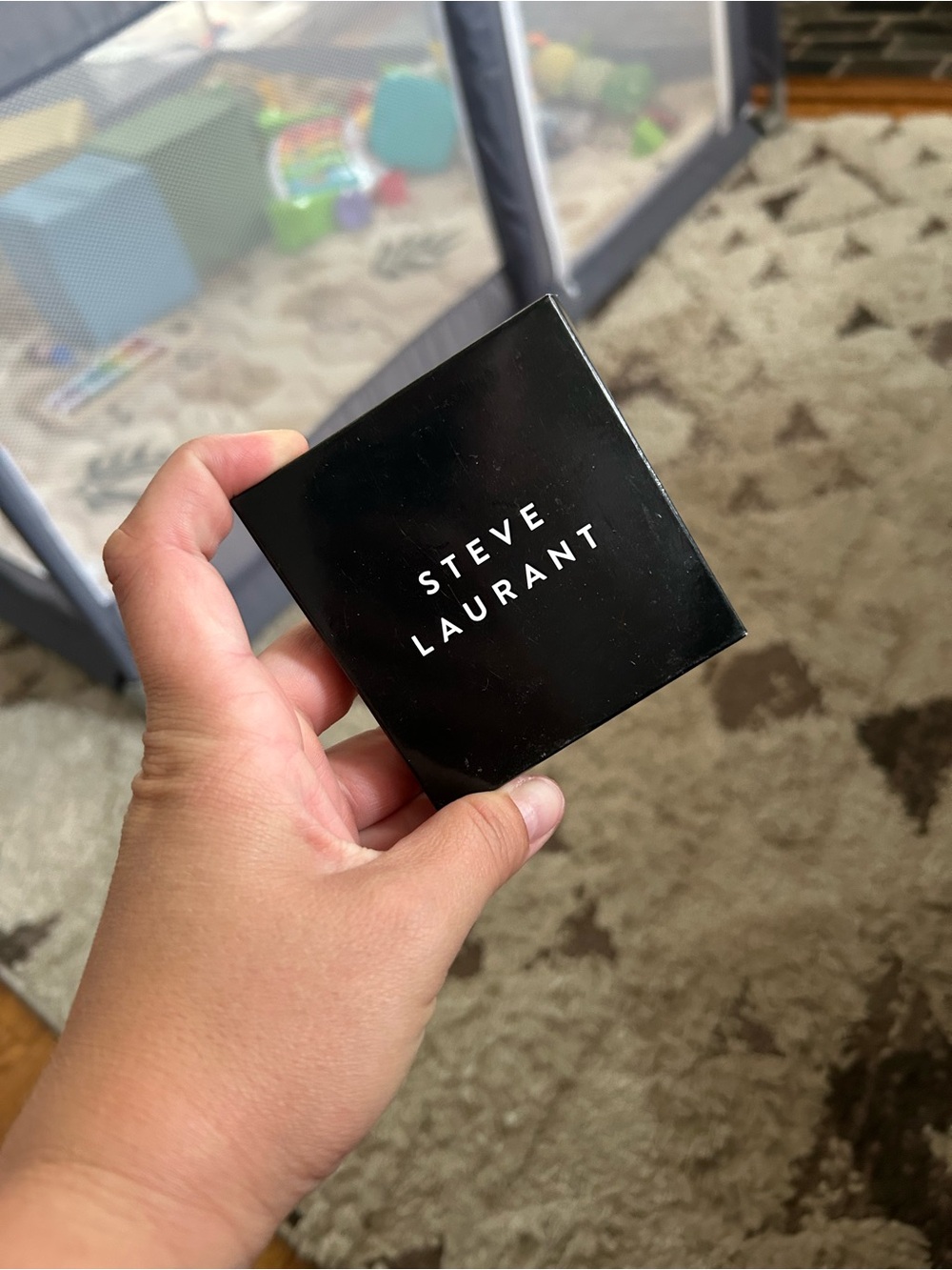 Steve Laurant eyeshadow